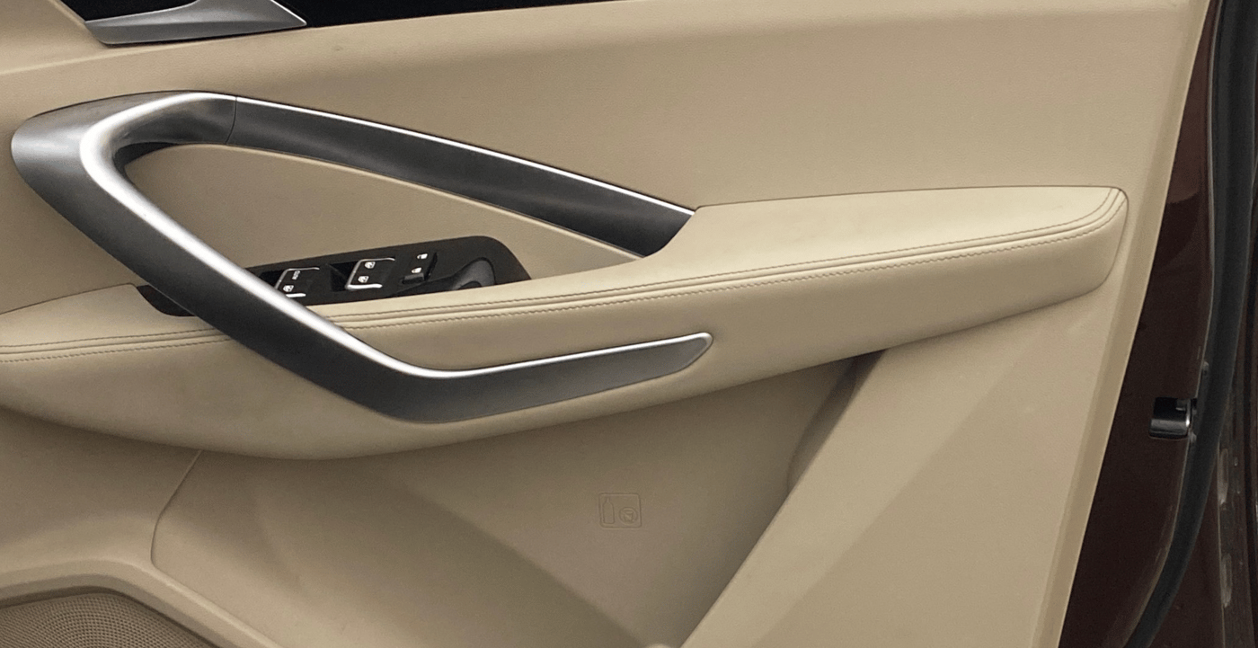 2021 MG HECTOR SHARP 1.5 PETROL CVT, Petrol, Automatic, 36,872 km, Driver Side Door Panels Control