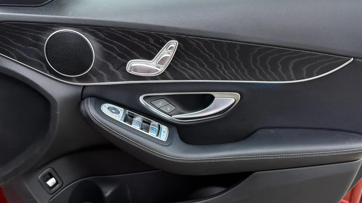 2018 Mercedes Benz C Class C 200 AVANTGARDE, Petrol, Automatic, 28,269 km, Driver Side Door Panels Control