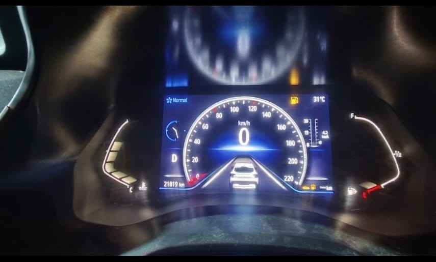 2023 Renault Kiger RXZ AMT, Petrol, Automatic, 21,819 km, Odometer Image