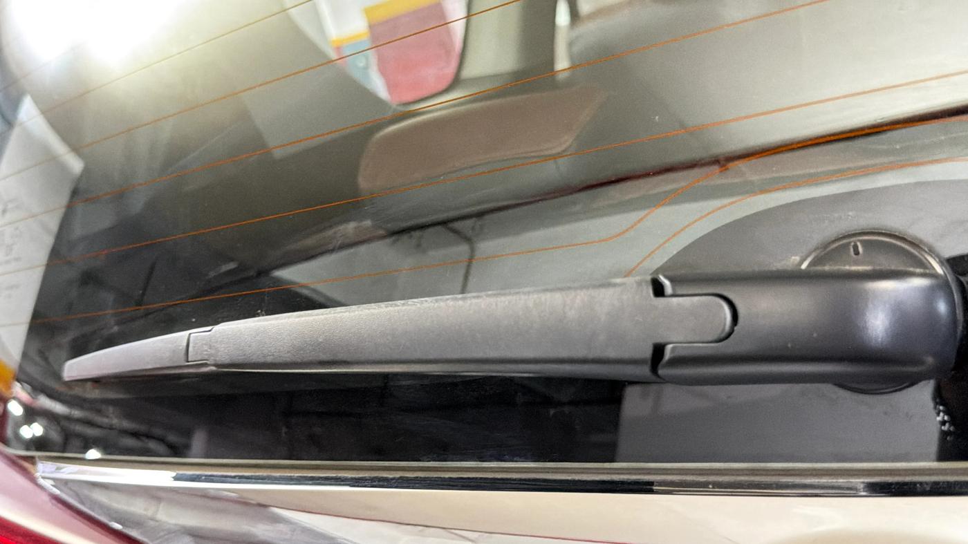 2020 Toyota Innova Crysta 2.7 GX AT 7 STR, Petrol, Automatic, 63,269 km, Rear Wiper