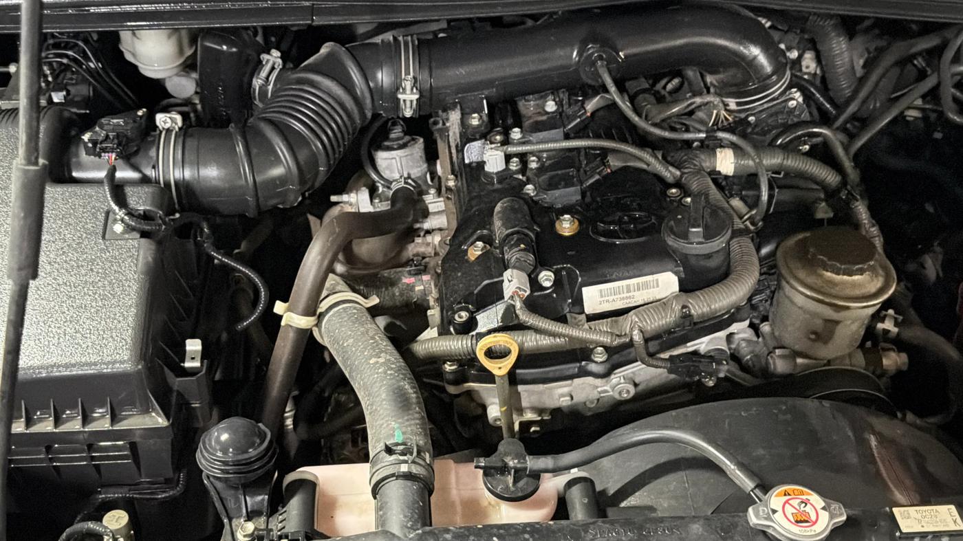 2020 Toyota Innova Crysta 2.7 GX AT 7 STR, Petrol, Automatic, 63,269 km, Engine View - Right