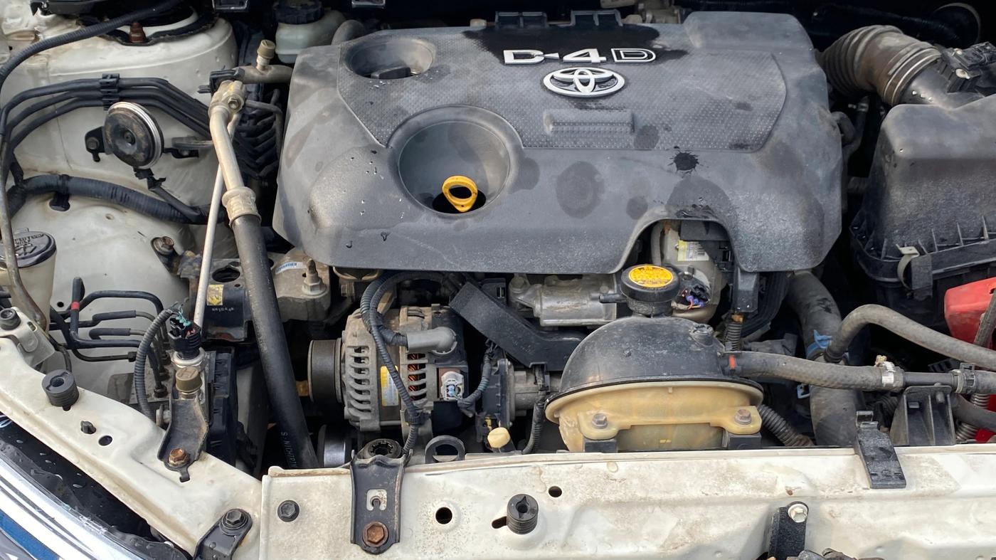2014 Toyota Corolla Altis GL DIESEL, Diesel, Manual, 1,49,172 km, Engine View - Right