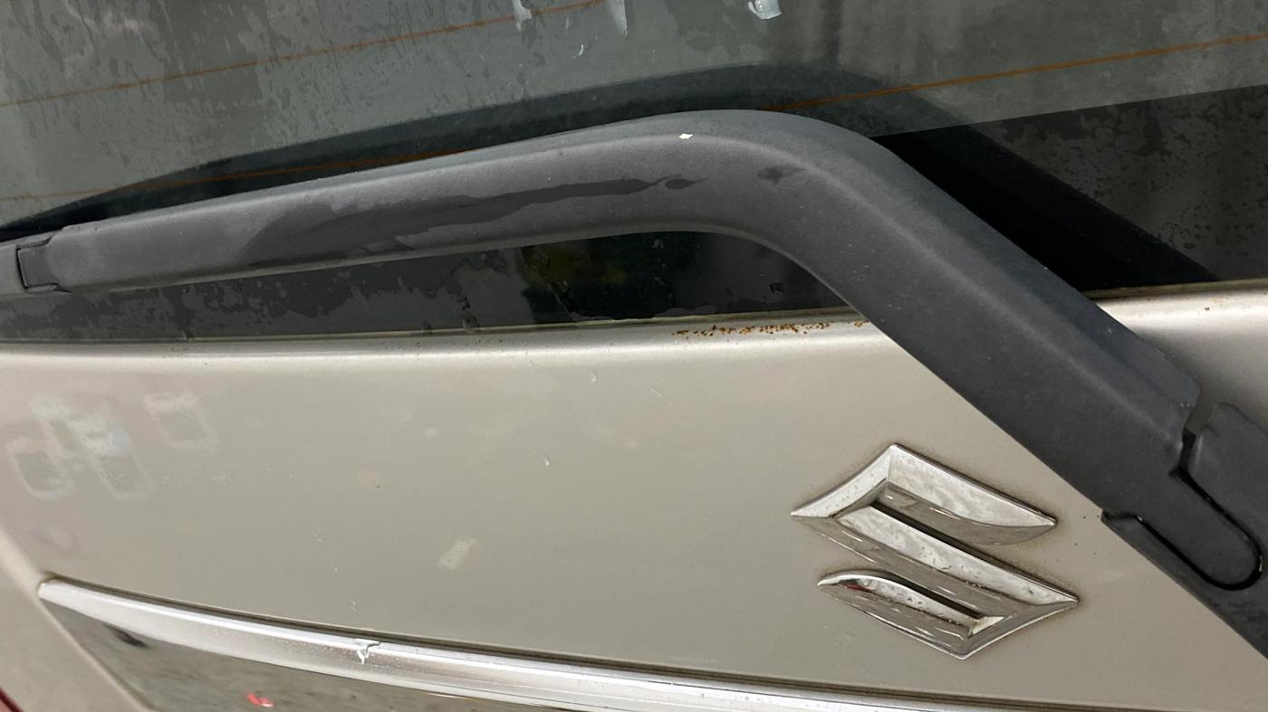 2015 Maruti Wagon R 1.0 VXI, Petrol, Manual, 1,18,289 km, Rear Wiper