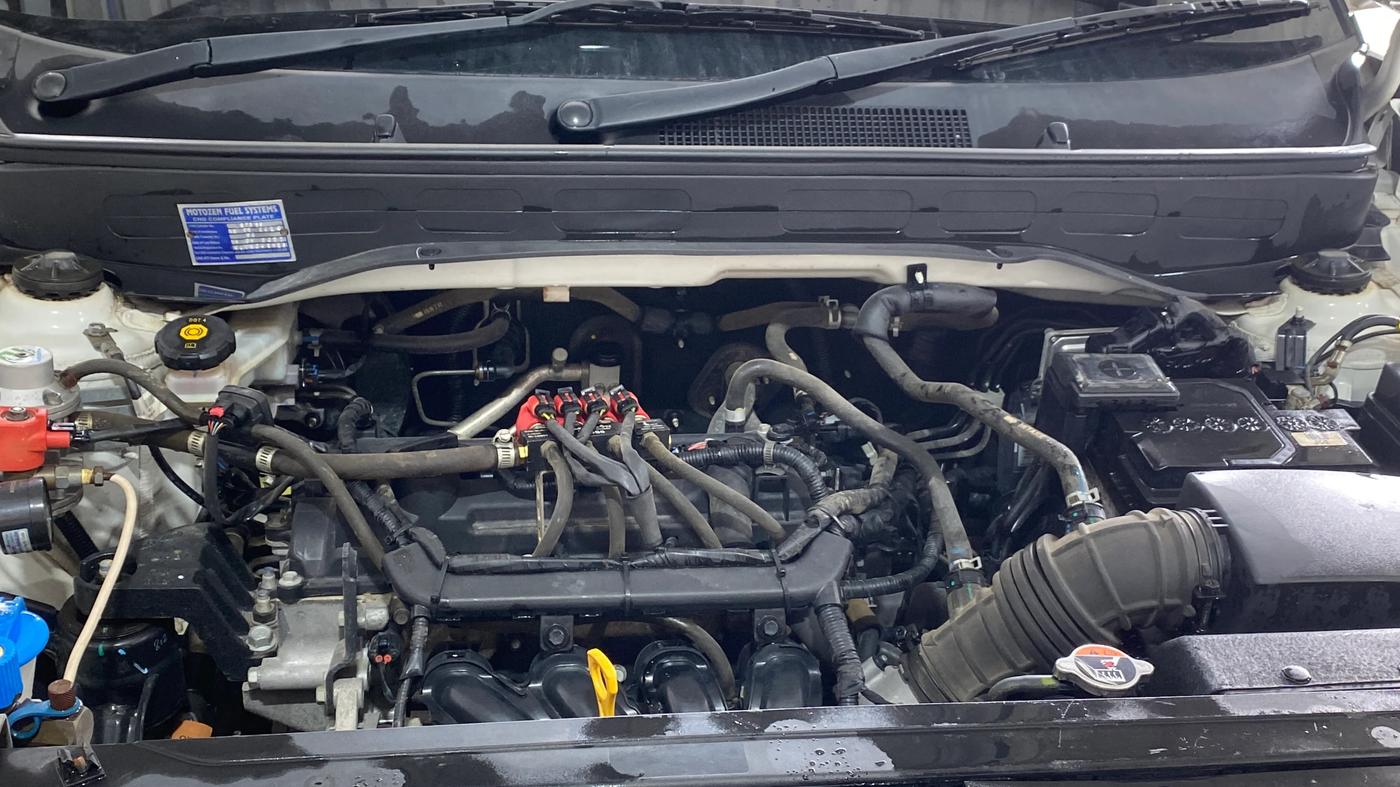 2024 Hyundai VENUE S(O) 1.2, CNG, Manual, 34,778 km, Engine View