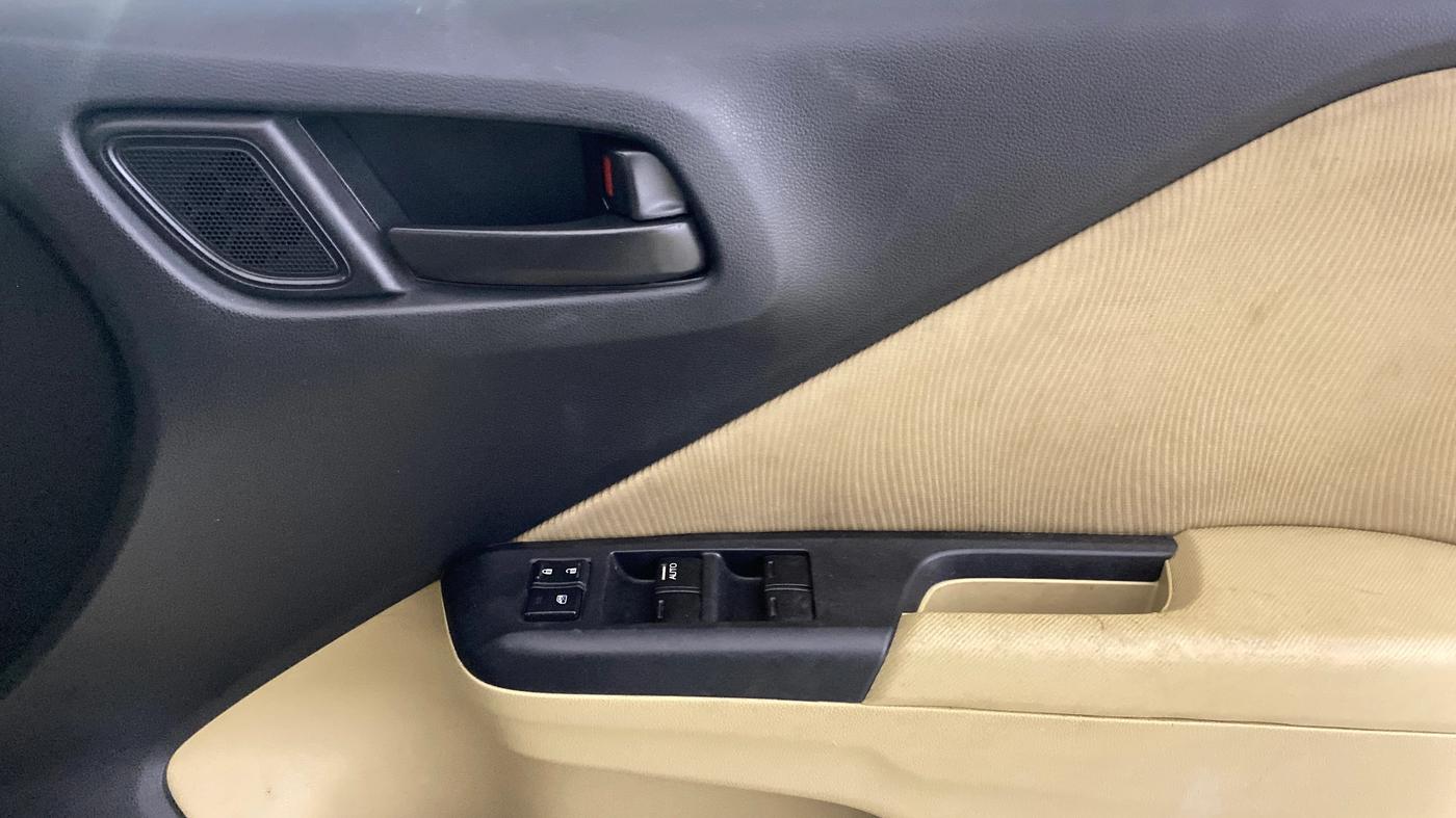 2015 Honda City 1.5L I-VTEC SV, Petrol, Manual, 54,714 km, Driver Side Door Panels Control