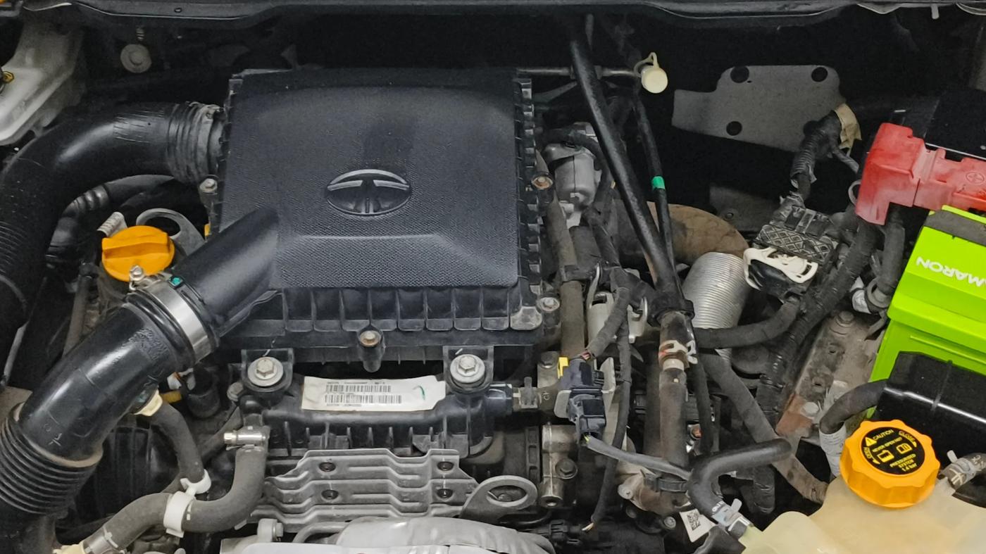 2022 Tata NEXON XZ PLUS (L), Petrol, Manual, 21,150 km, Engine View