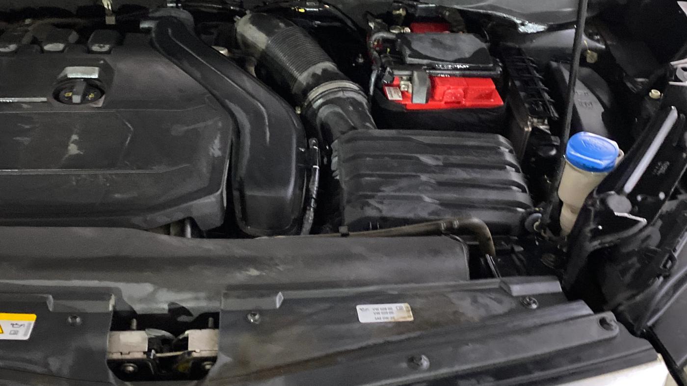 2022 Skoda KUSHAQ STYLE 1.5L TSI DSG, Petrol, Automatic, 34,453 km, Engine View - Left