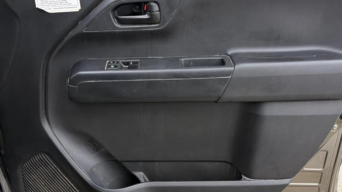 2020 Maruti New Wagon-R LXI CNG 1.0, CNG, Manual, 92,778 km, Driver Side Door Panels Control