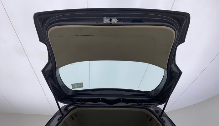 2013 Maruti Ertiga VXI, Petrol, Manual, 84,136 km, Boot Door Open