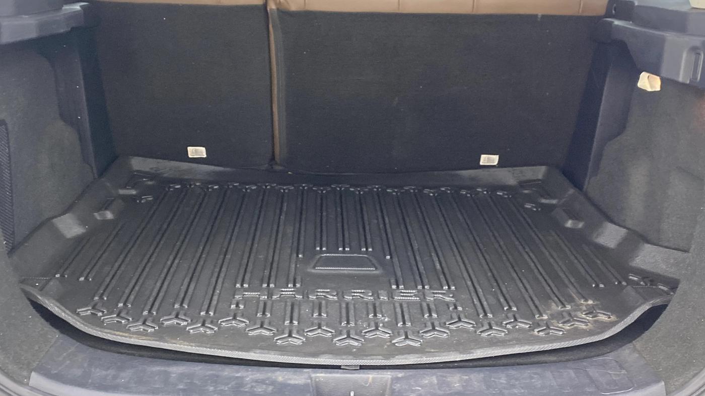 2022 Tata Harrier XZ PLUS 2.0L, Diesel, Manual, 74,346 km, Boot Inside