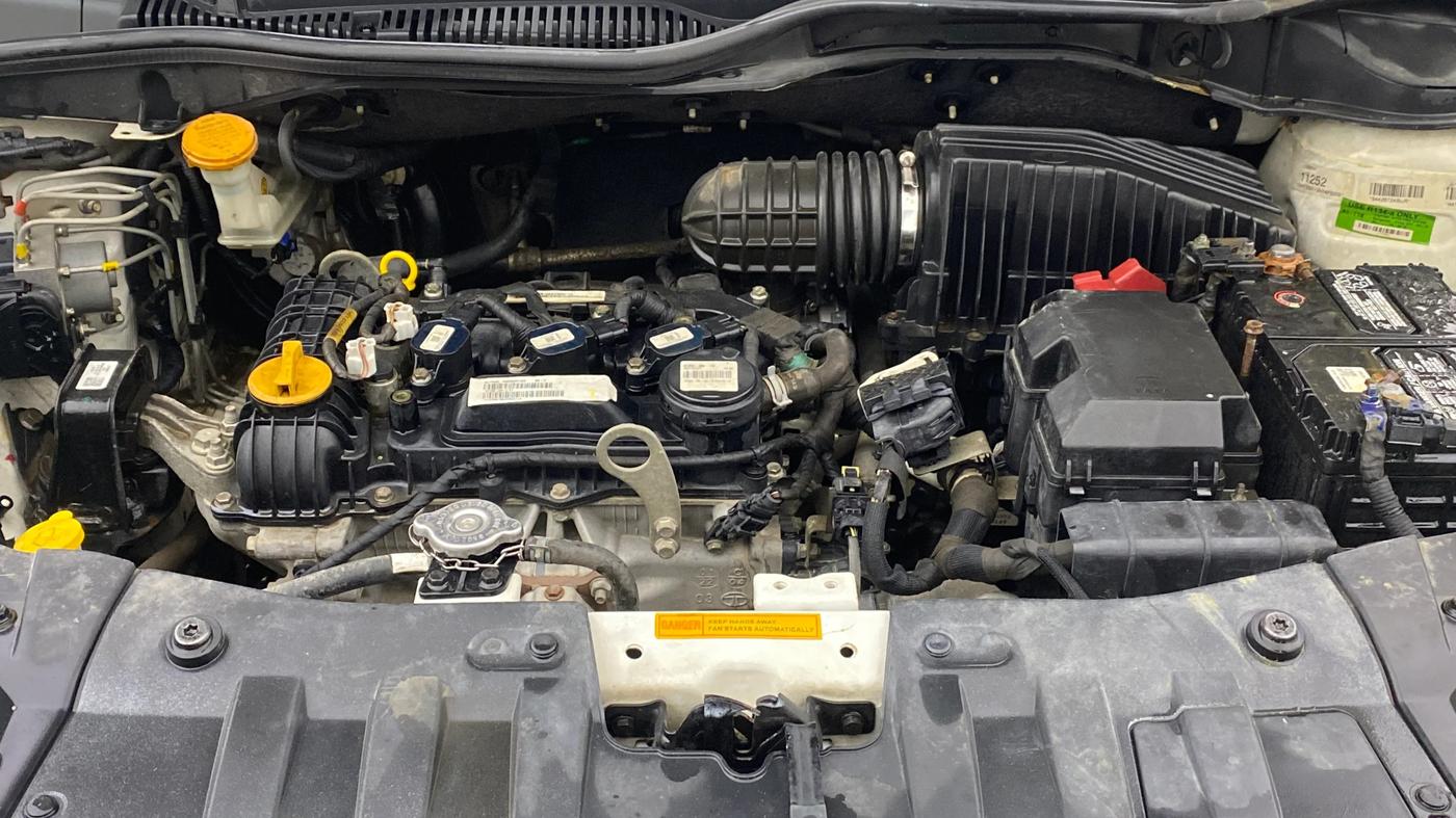 2022 Tata ALTROZ XZ PETROL, Petrol, Manual, 97,598 km, Engine View