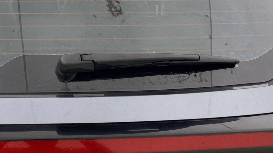 2024 Mahindra XUV 3XO AX7L 1.2 Petrol AT, Petrol, Automatic, 27,641 km, Rear Wiper