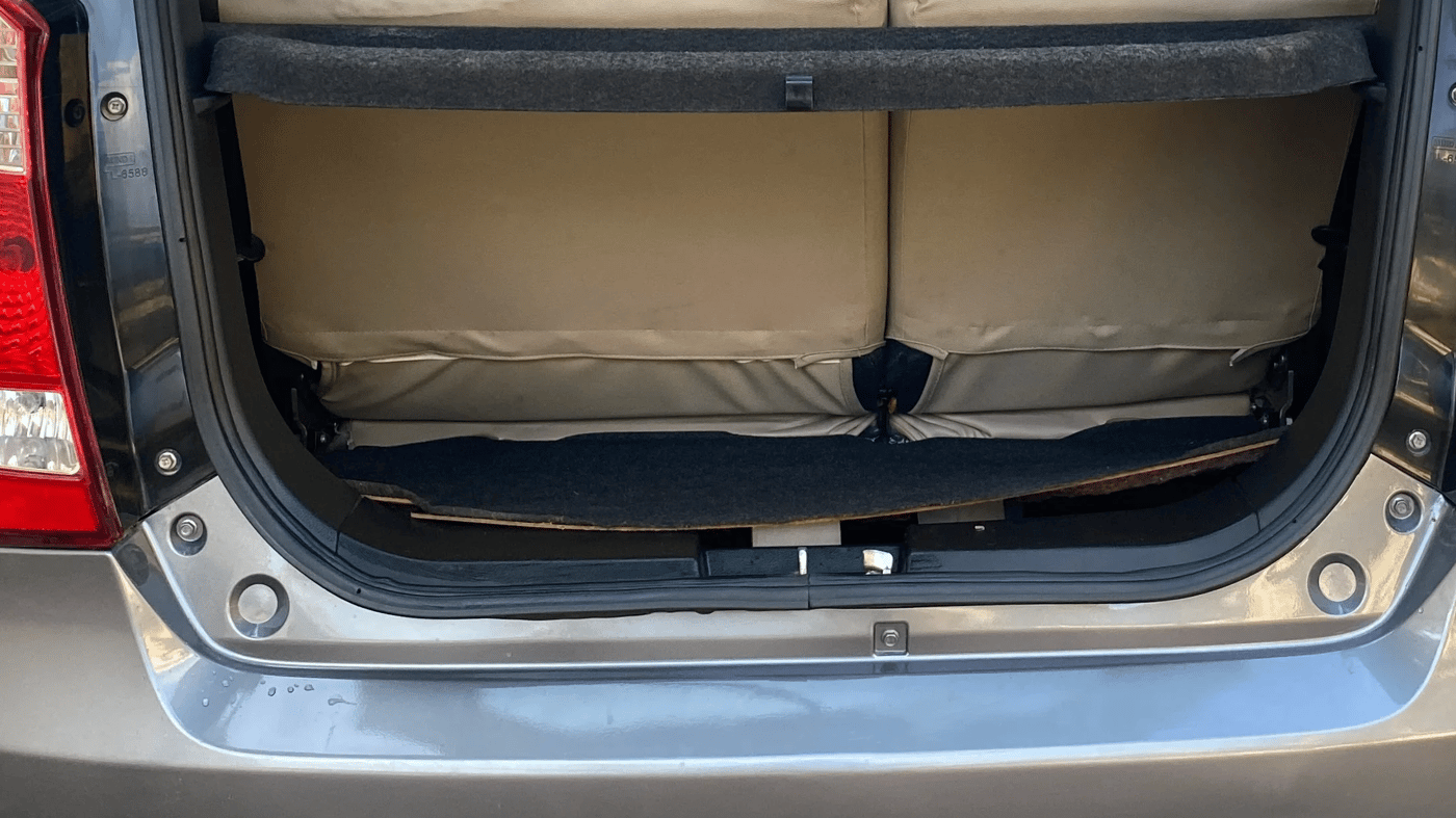 2017 Maruti Wagon R 1.0 VXI, Petrol, Manual, 22,794 km, Boot Inside