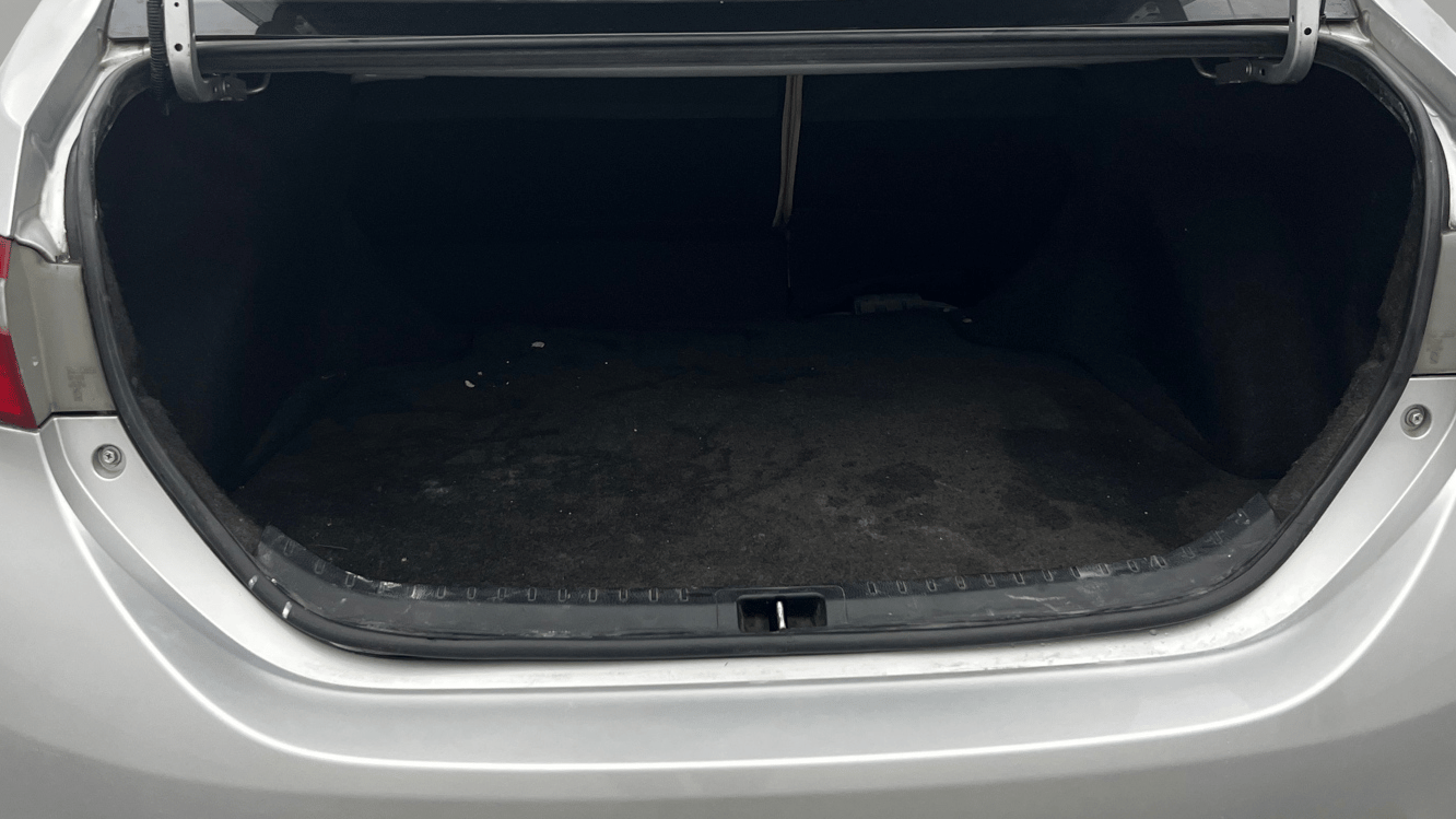 2014 Toyota Corolla Altis VL CVT PETROL, Petrol, Automatic, 1,08,352 km, Boot Inside