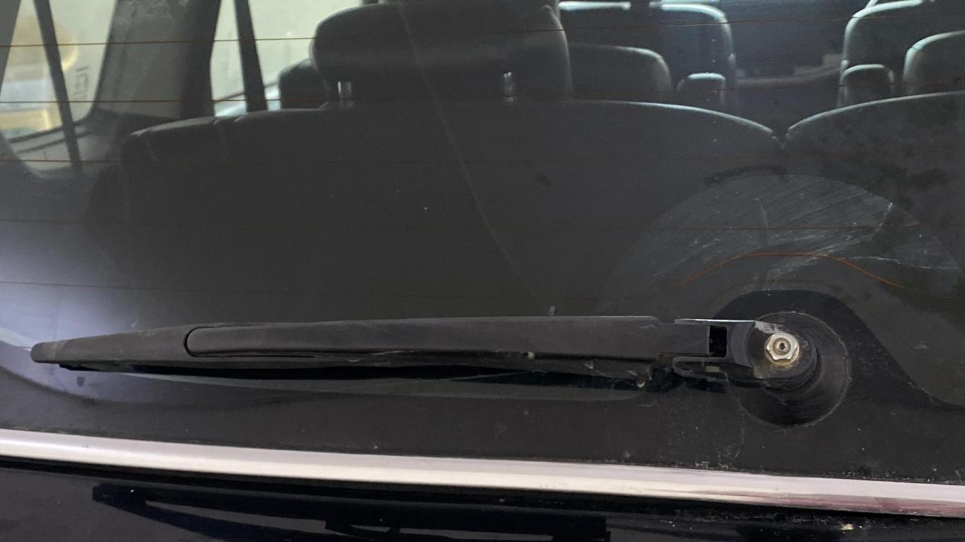 2019 Maruti XL6 ALPHA AT, Petrol, Automatic, 1,03,970 km, Rear Wiper