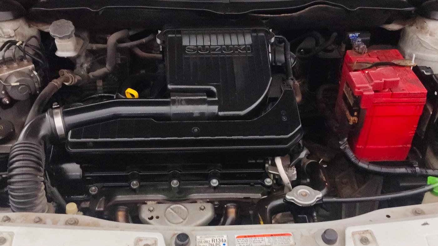 2015 Maruti Ciaz ZXI, Petrol, Manual, 76,102 km, Engine View