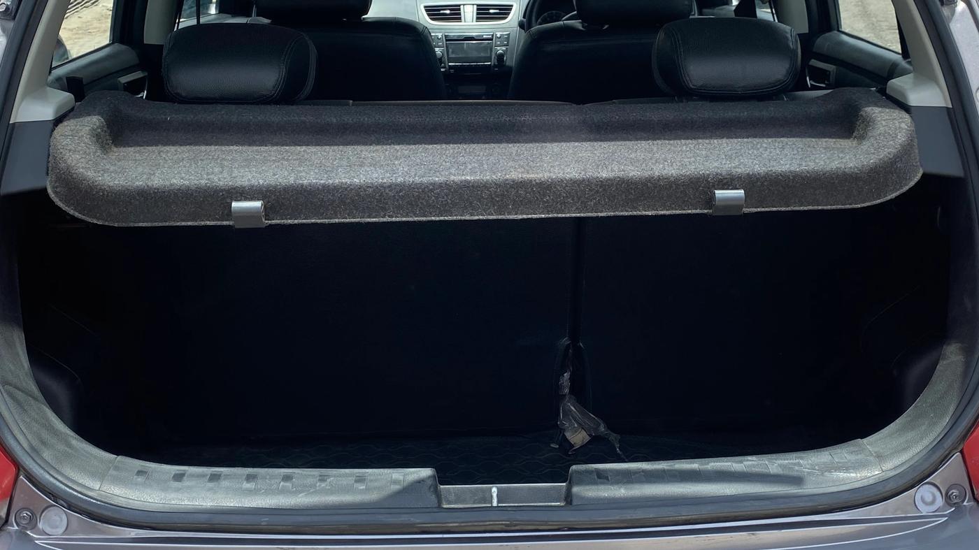 2015 Maruti Swift ZXI, Petrol, Manual, 54,581 km, Boot Inside