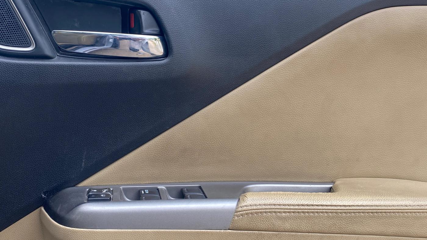2019 Honda City 1.5L I-VTEC ZX CVT, Petrol, Automatic, 49,263 km, Driver Side Door Panels Control