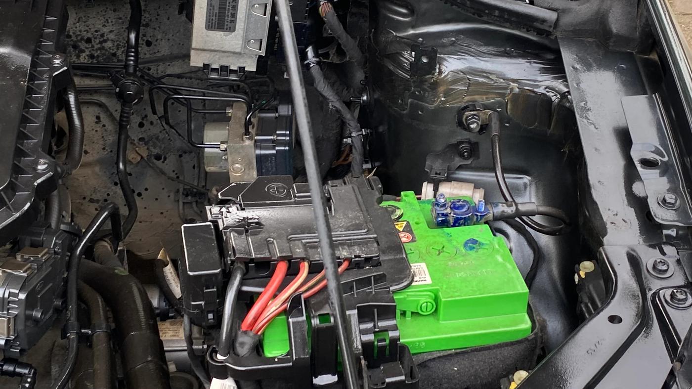 2019 Volkswagen Polo COMFORTLINE 1.0L MPI, Petrol, Manual, 56,229 km, Engine View - Left