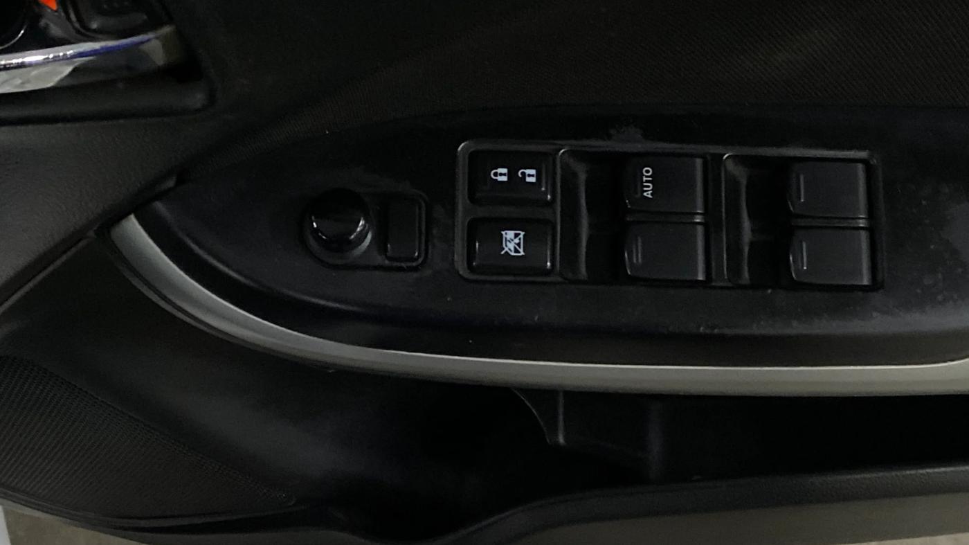2018 Maruti Baleno DELTA CVT PETROL 1.2, Petrol, Automatic, 81,929 km, Driver Side Door Panels Control