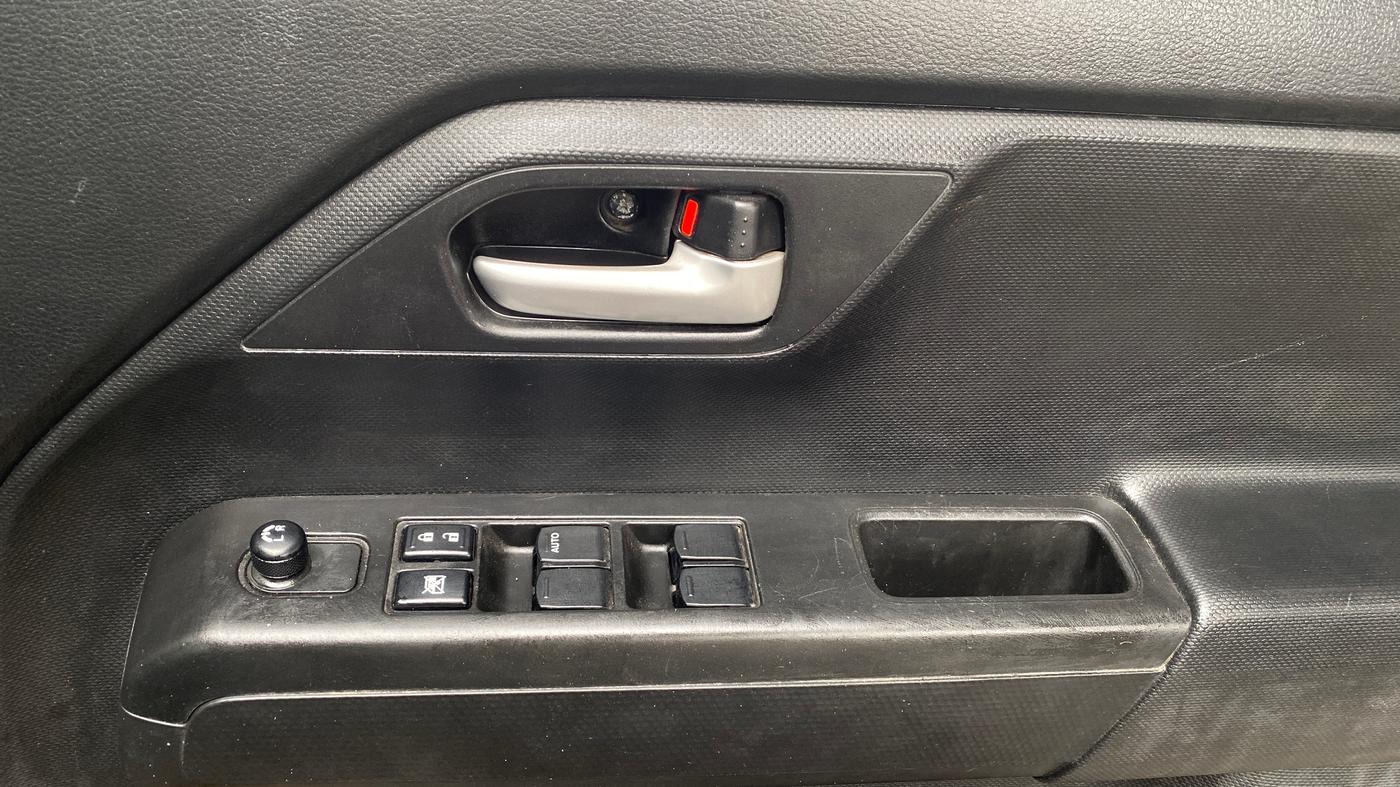2020 Maruti New Wagon-R VXI (O) 1.0, Petrol, Manual, 15,991 km, Driver Side Door Panels Control