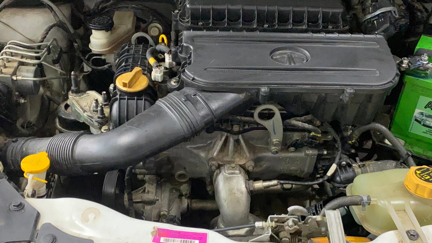 2020 Tata Tiago XZ PLUS PETROL, Petrol, Manual, 54,162 km, Engine View - Right