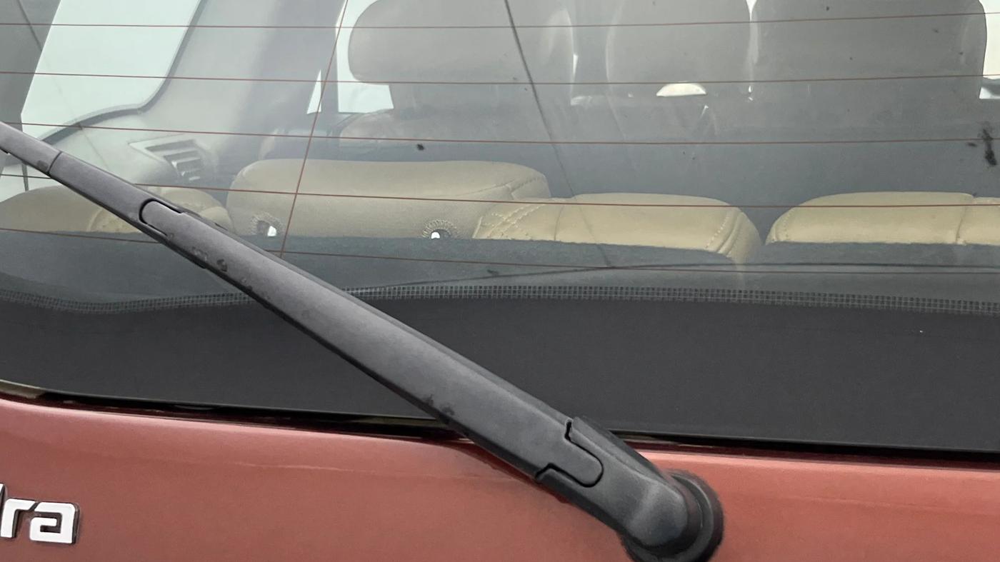 2018 Mahindra XUV500 W11 AT, Diesel, Automatic, 43,833 km, Rear Wiper