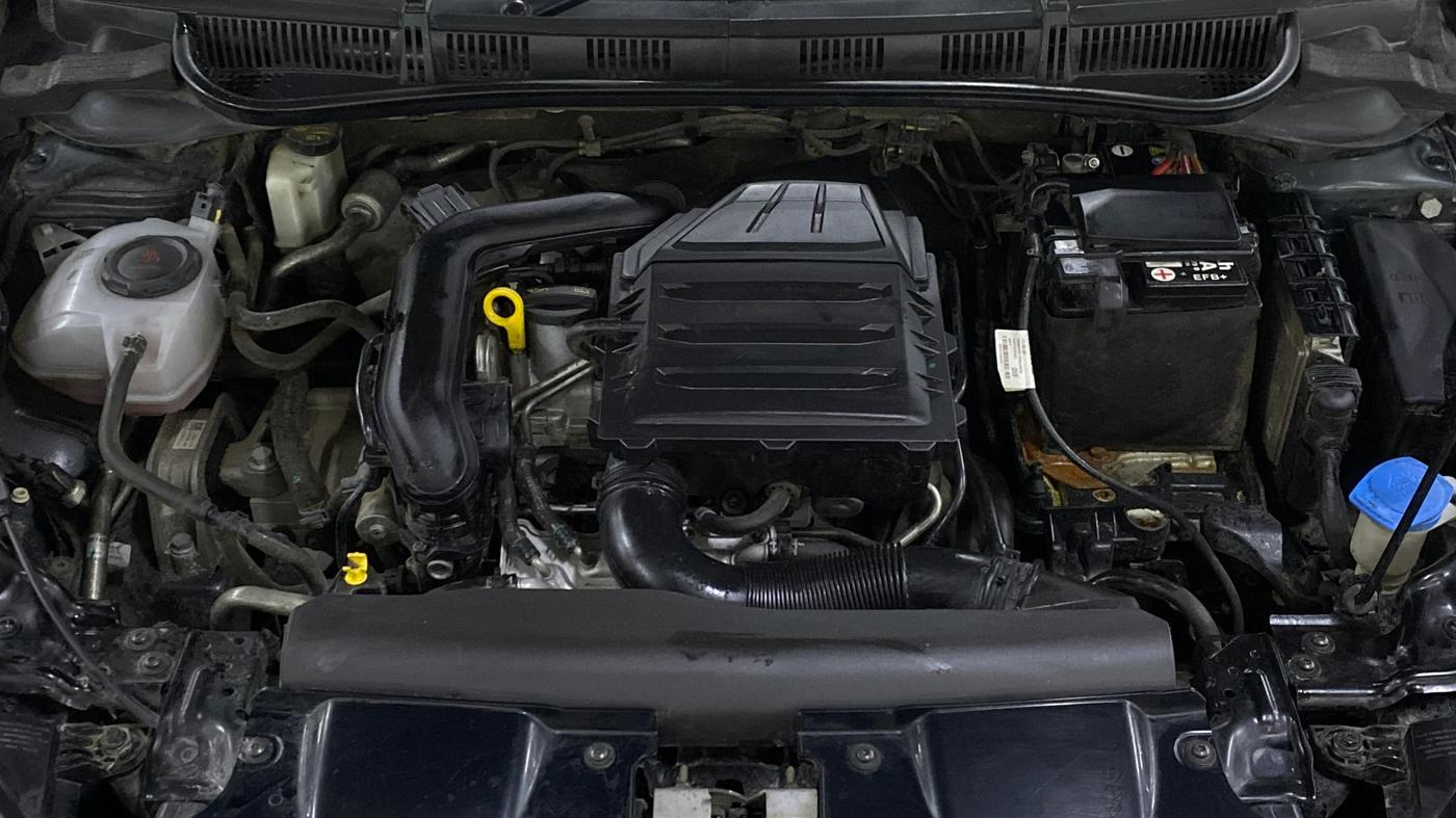 2024 Volkswagen VIRTUS TOPLINE TSI 1.0 AT, Petrol, Automatic, 53,700 km, Engine View