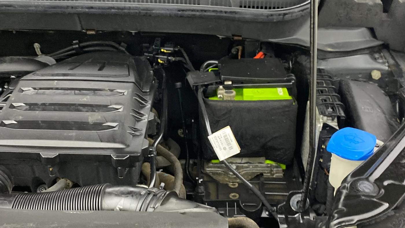 2022 Skoda KUSHAQ AMBITION 1.0L TSI AT, Petrol, Automatic, 24,994 km, Engine View - Left