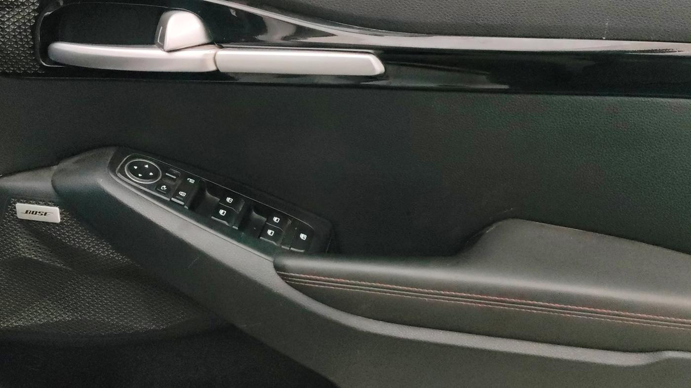 2021 KIA SELTOS GTX PLUS 1.5 DIESEL AT DUAL TONE, Diesel, Automatic, 1,18,560 km, Driver Side Door Panels Control