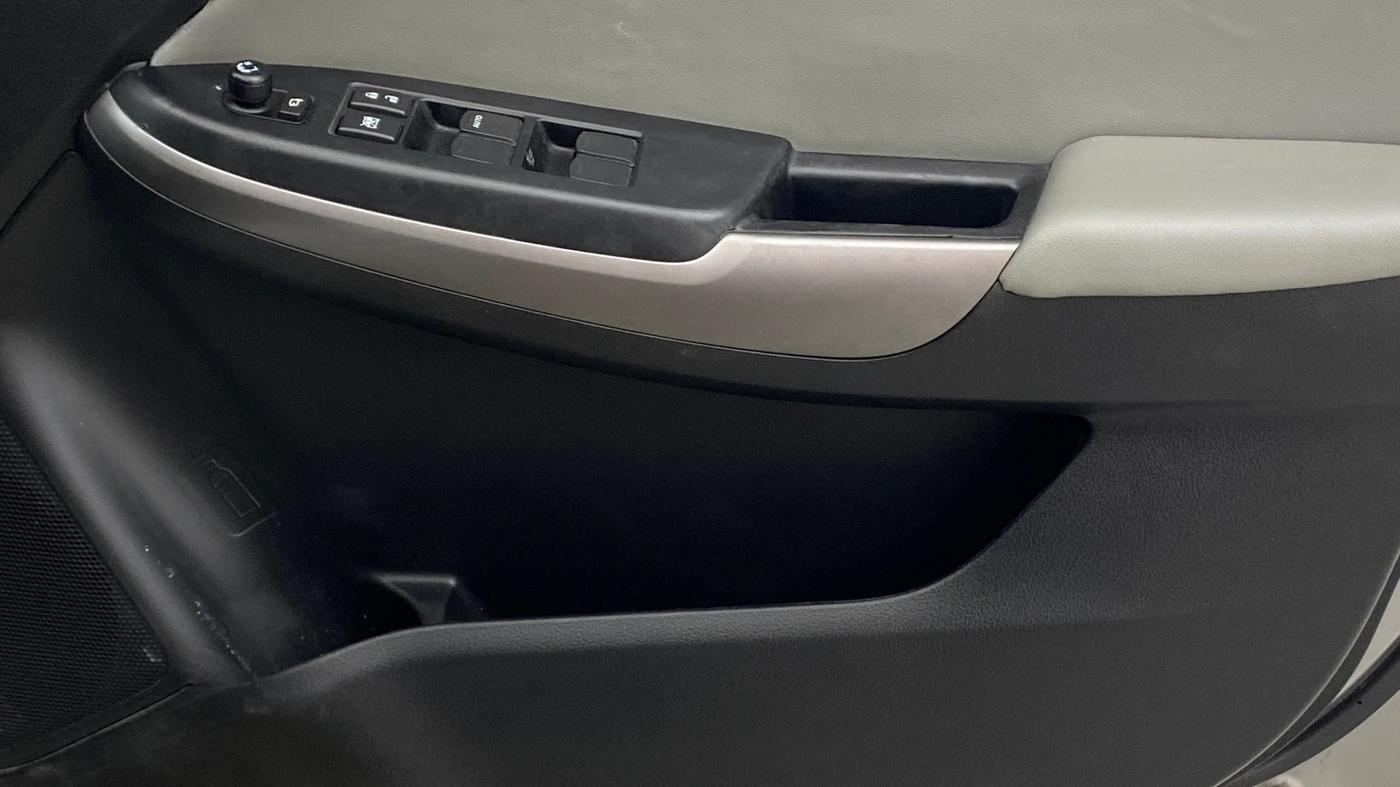 2020 Maruti Baleno ALPHA CVT PETROL 1.2, Petrol, Automatic, 37,291 km, Driver Side Door Panels Control