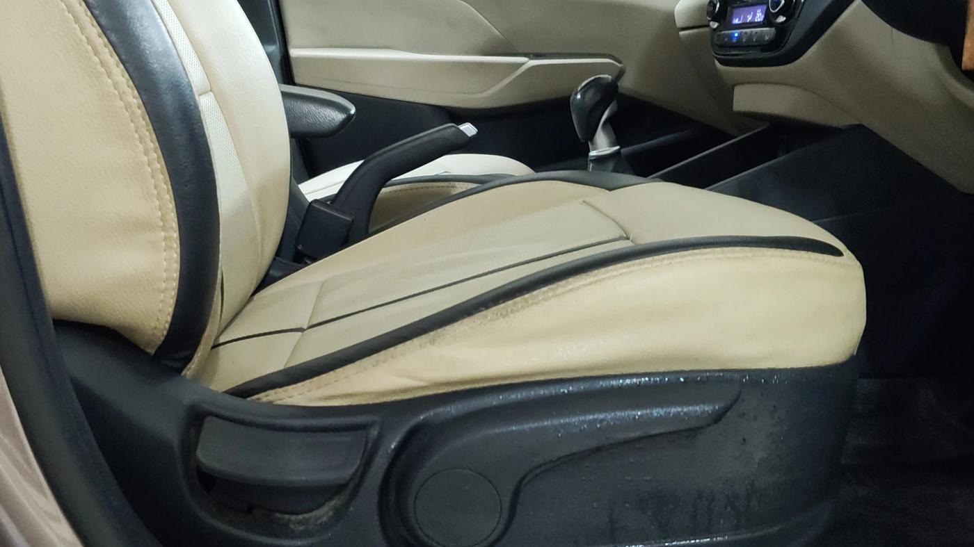 2018 Hyundai Verna 1.6 VTVT SX, Petrol, Manual, 42,282 km, Driver Side Adjustment Panel