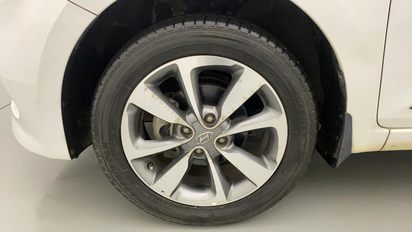 2015 Hyundai Elite i20 ASTA 1.2, Petrol, Manual, 14,498 km, Left Front Wheel