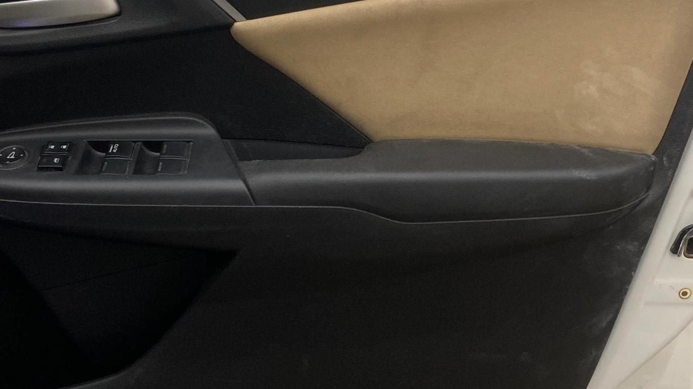 2018 Honda Jazz 1.2L I-VTEC VX CVT, Petrol, Automatic, 29,494 km, Driver Side Door Panels Control