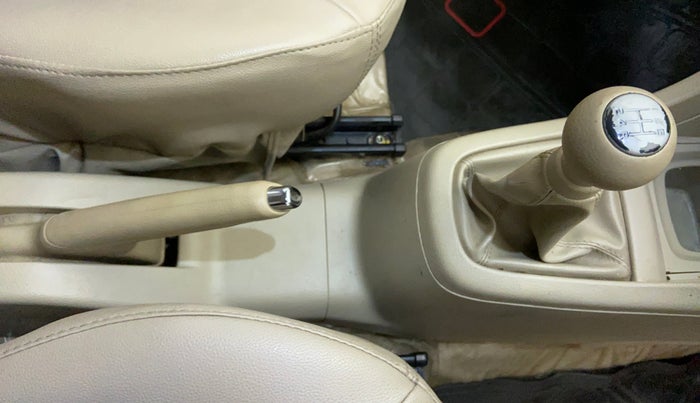 2014 Maruti Ertiga VXI CNG, CNG, Manual, 59,133 km, Gear Lever