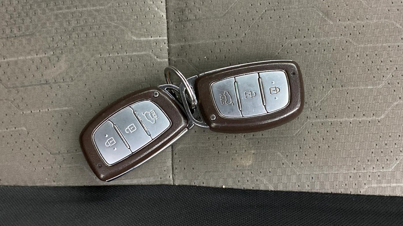 2018 Hyundai Creta SX AT 1.6 PETROL, Petrol, Automatic, 95,666 km, Key Close Up