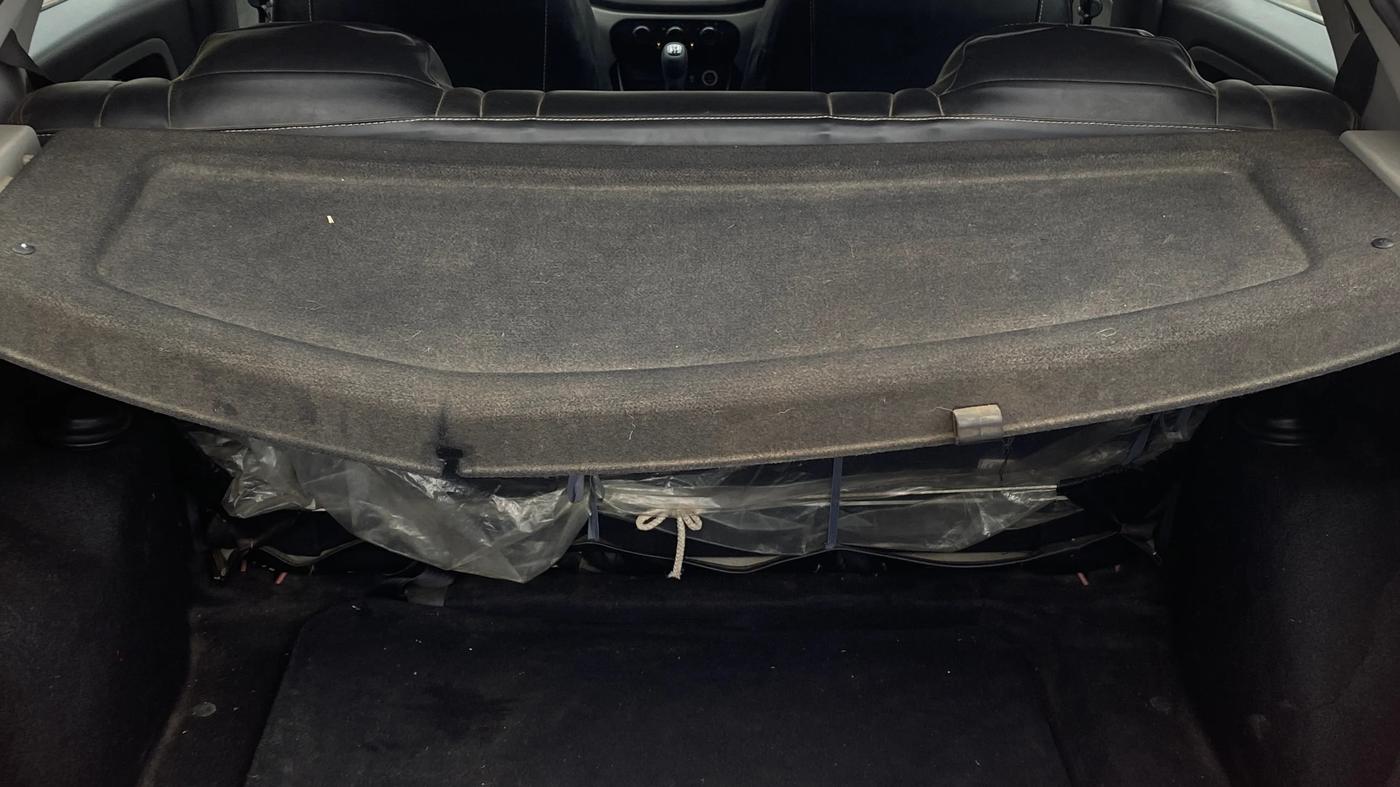 2020 Tata ALTROZ XM PETROL, Petrol, Manual, 43,045 km, Boot Inside