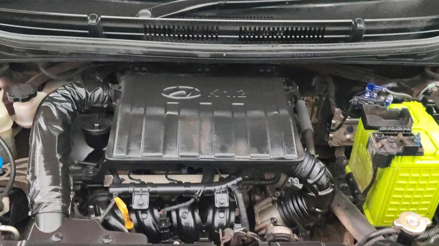 2020 Hyundai AURA SX 1.2, Petrol, Manual, 95,757 km, Engine View