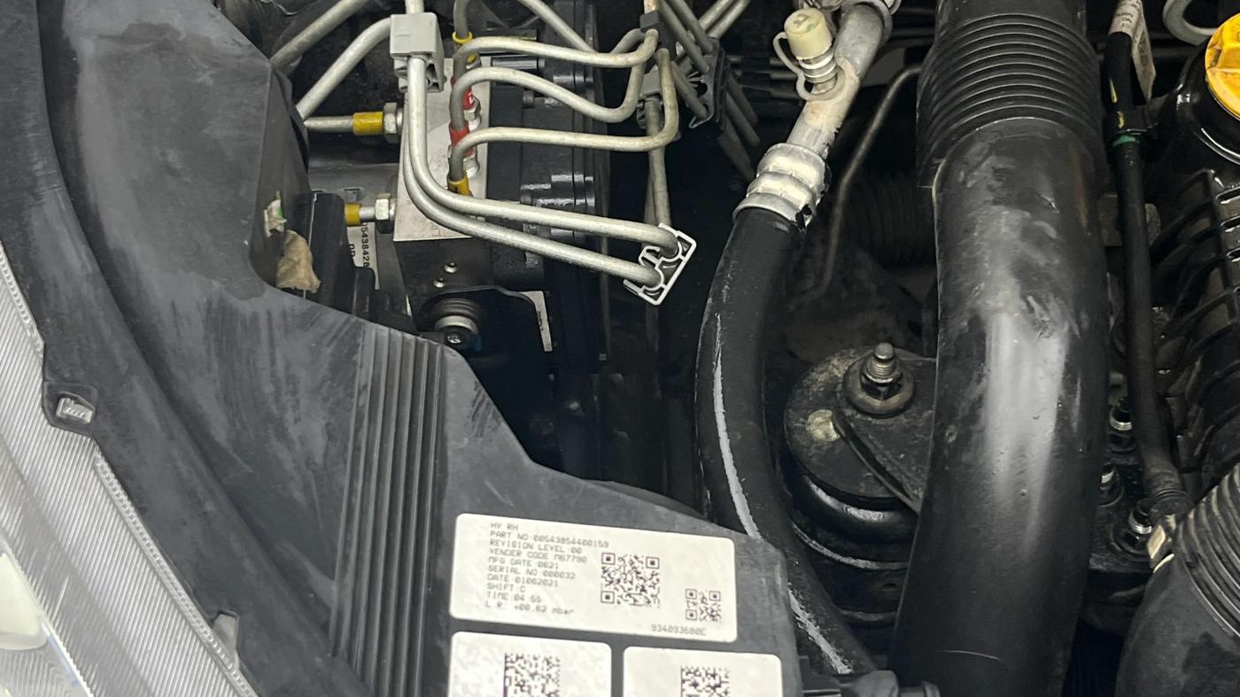 2021 Tata NEXON XZA PLUS (O) PETROL, Petrol, Automatic, 68,893 km, Engine View - Right