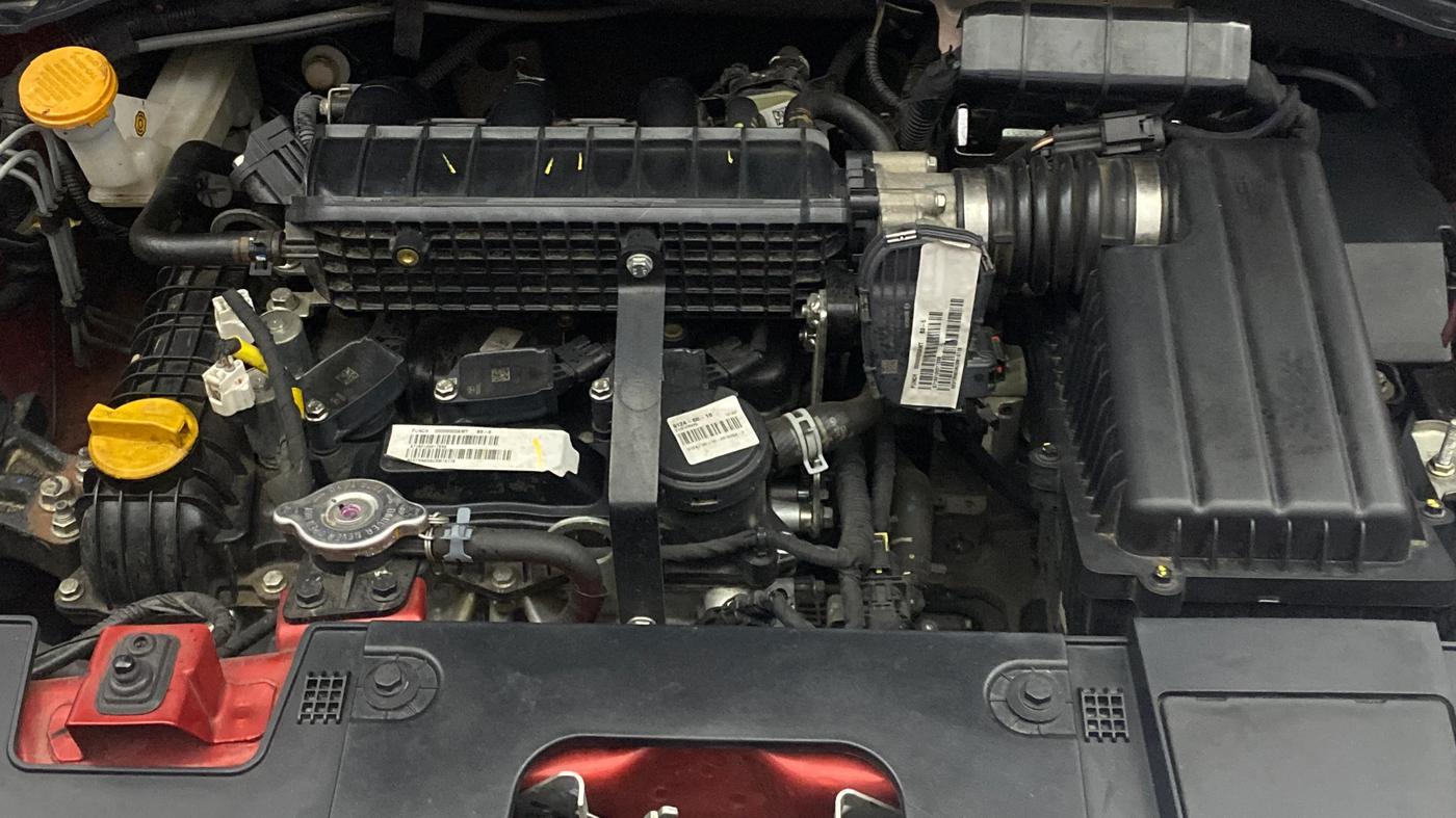 2025 Tata PUNCH Creative Plus (S) AMT, Petrol, Automatic, 19,349 km, Engine View