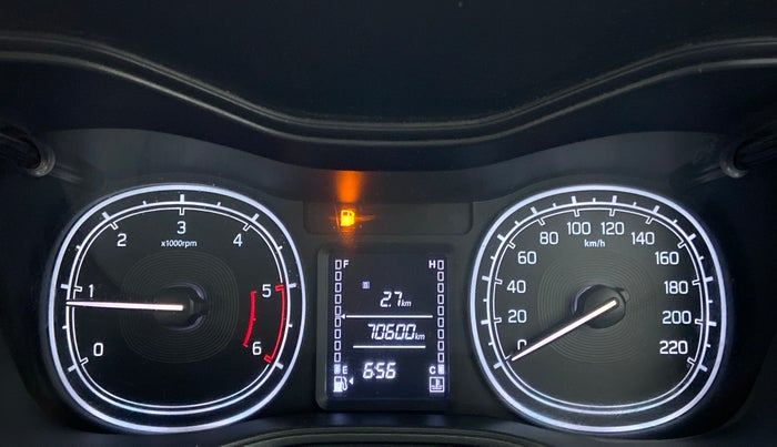 2017 Maruti Vitara Brezza VDI (O), Diesel, Manual, 70,600 km, Odometer Image