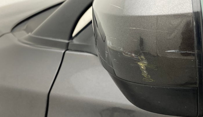 2017 Maruti Vitara Brezza VDI (O), Diesel, Manual, 70,600 km, Left rear-view mirror - Minor scratches