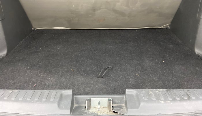 2017 Maruti Vitara Brezza VDI (O), Diesel, Manual, 70,600 km, Boot Inside