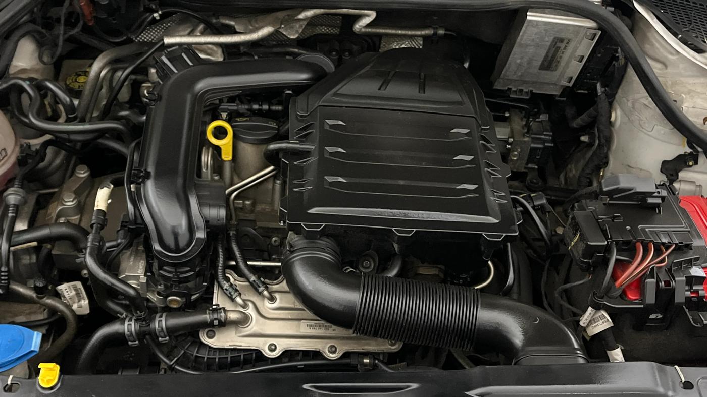 2020 Skoda Rapid STYLE TSI, Petrol, Manual, 55,442 km, Engine View