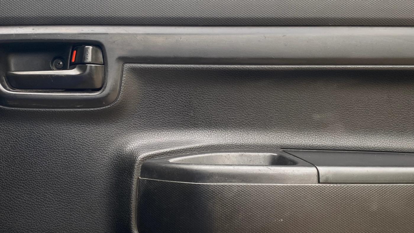 2019 Maruti S PRESSO VXI PLUS AMT, Petrol, Automatic, 65,473 km, Driver Side Door Panels Control