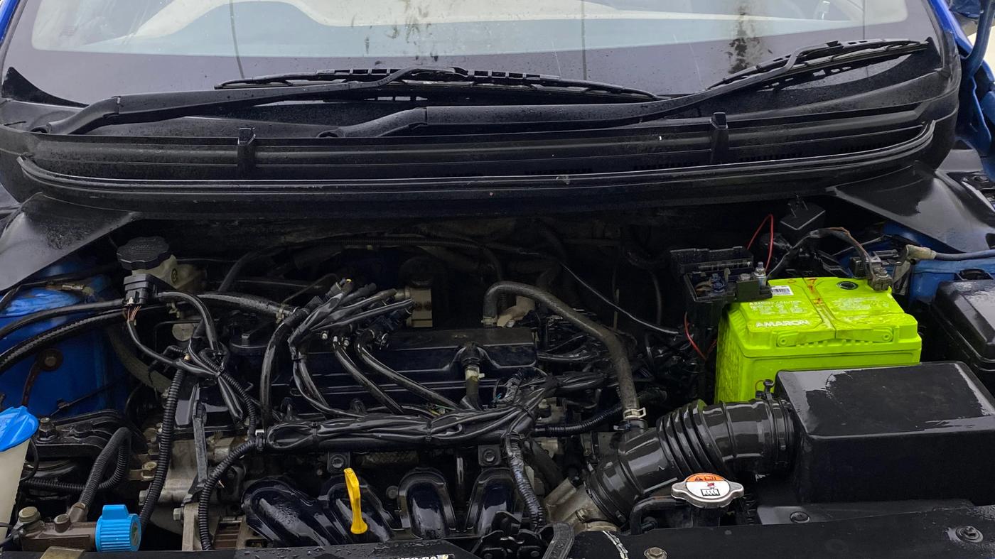 2017 Hyundai Elite i20 MAGNA 1.2, CNG, Manual, 99,224 km, Engine View