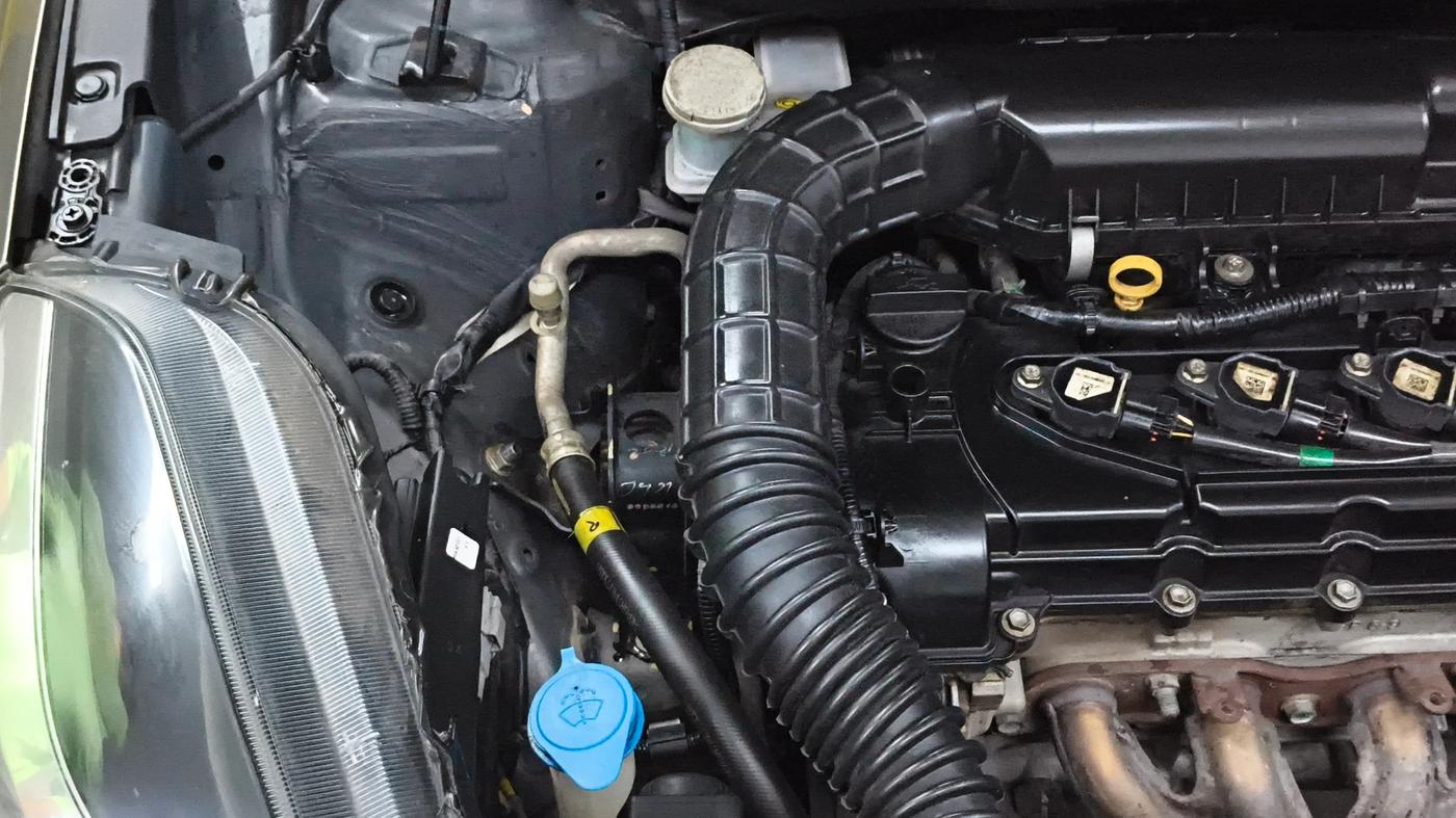 2021 Maruti Baleno ZETA PETROL 1.2, Petrol, Manual, 74,746 km, Engine View - Right