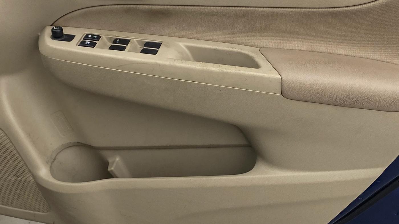 2021 Maruti Ciaz SIGMA 1.5 SHVS MT  PETROL, Petrol, Manual, 1,00,250 km, Driver Side Door Panels Control
