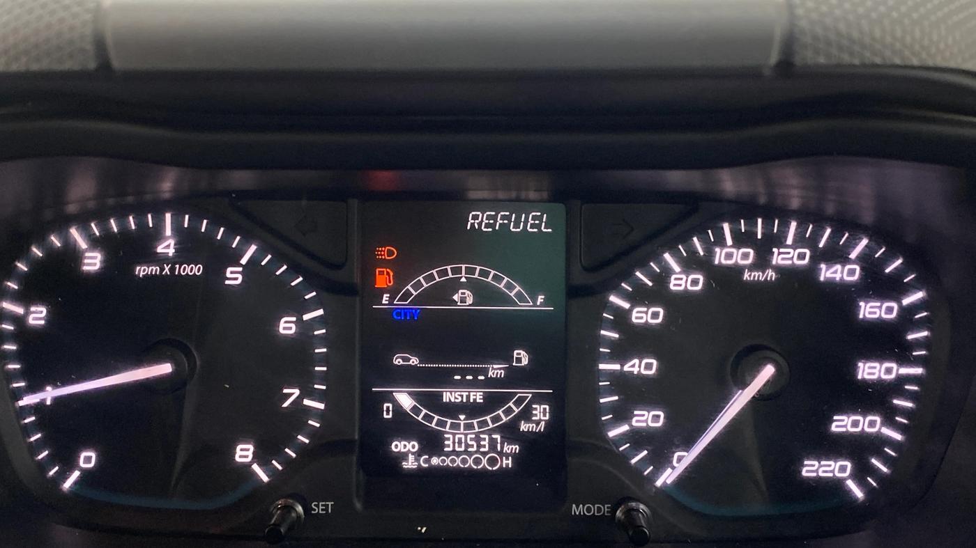 2021 Tata ALTROZ XT PETROL, Petrol, Manual, 30,537 km, Odometer Image