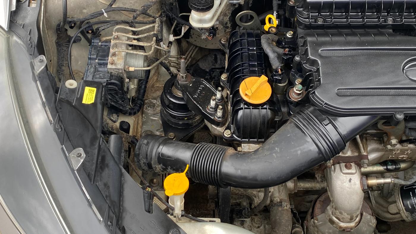 2020 Tata Tiago XT PETROL, Petrol, Manual, 86,530 km, Engine View - Right
